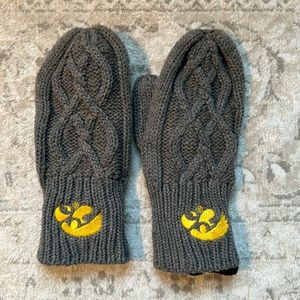 Fleece lined Iowa Hawkeye mittens.